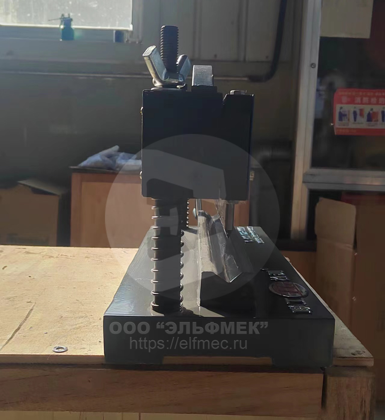 Liangong DX-400 ручная делительная машина 5