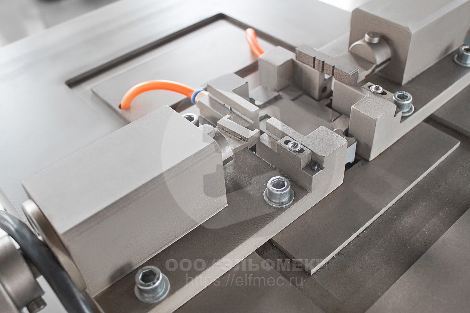 Станок протяжной Liangong CSL-Y  4